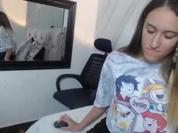 Freechat sharlotte__jones on Chaturbate