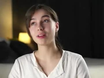 sheenadu — It's good to see you on my room ! Goal - bare waist, more skin?   <3  I love pattern 201 .  <3 #natural #new #shy #cute #18 [0 tokens remaining]