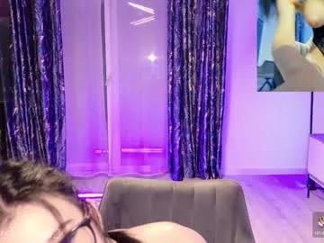 Freechat sky011fall on Chaturbate