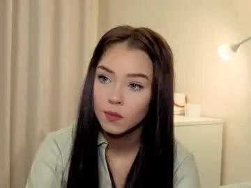 Freechat slyshypie on Chaturbate