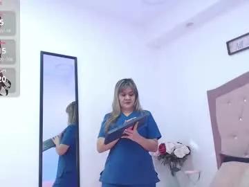 Freechat sophie_benett on Chaturbate