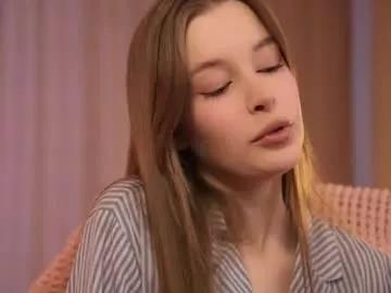 Freechat sophiephoria on Chaturbate