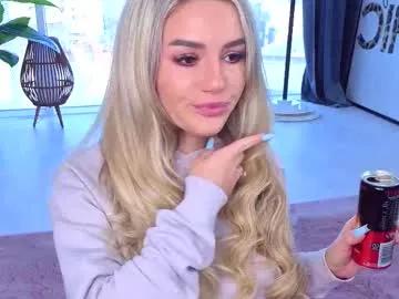 Away spoilm3mor3 on Chaturbate