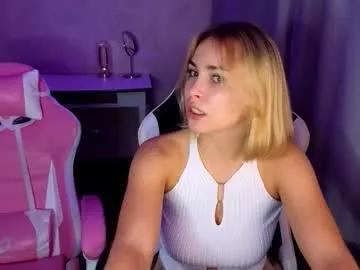 stefany_and_bettany — sqeeze boobs Bettany! #new #bigass #bigboobs #shy #teen [21 tokens remaining]