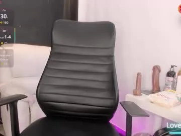 Freechat thaliabrooks_ on Chaturbate