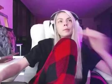 Freechat tinykylie on Chaturbate