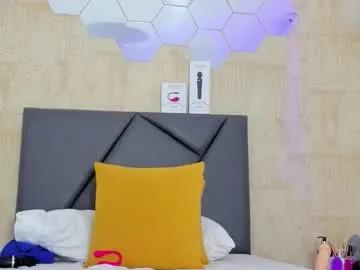 Freechat valentina_diiaz on Chaturbate