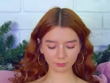 Freechat vanessavienne on Chaturbate