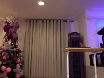 Freechat vaniaa_ on Chaturbate