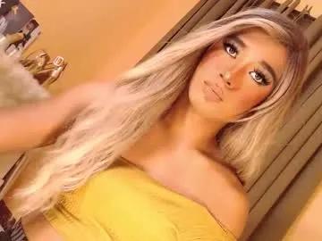 velvet_fux on Chaturbate 