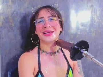 Freechat violett_collins_ on Chaturbate