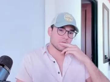 Chaturbate vito_ferrero is Freechat vito_ferrero — Goal: Make me cum in 10 minutes! Open challenge #latino #cum #feet #gay #uncut