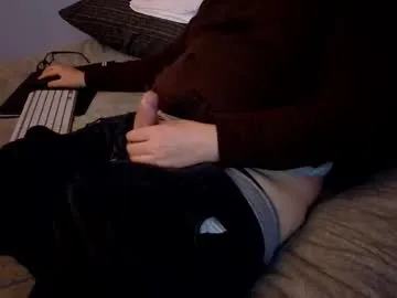 Offline waltsobchak on Chaturbate