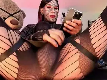 Offline xl_goticdoll on Chaturbate