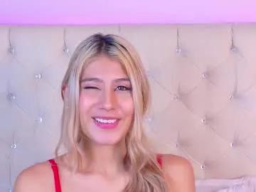 Freechat zoehangel on Chaturbate