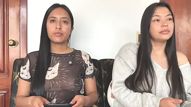 Freechat 2SummerLove1 on StripChat