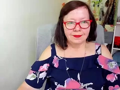 Adelewildx on StripChat