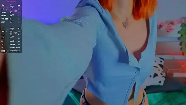 StripChat AgataBella is Freechat AgataBella — Ride pillow to make it like a sex