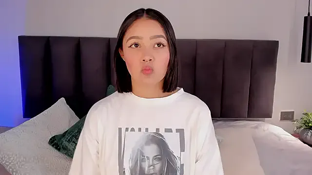 Freechat AilanaCortes on StripChat