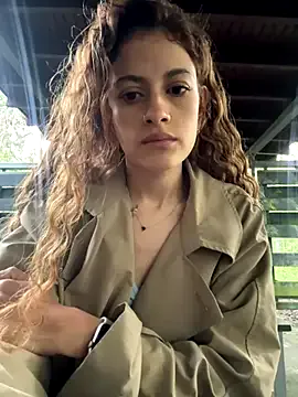 alana15 on StripChat