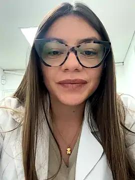 Freechat alicee16 on StripChat