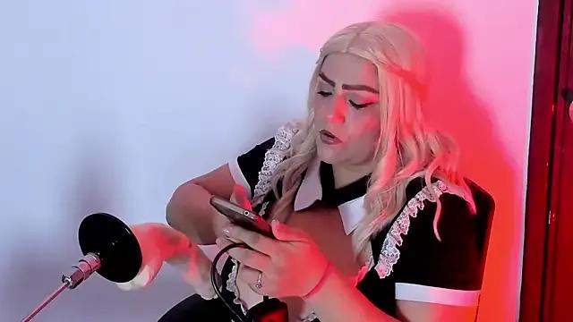 Freechat Aliyahsstone on StripChat