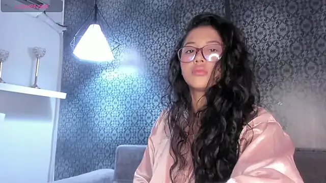 Offline AmberRoses_ on StripChat