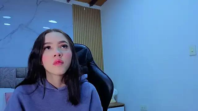 angel__kiss — I massage my whole body for you