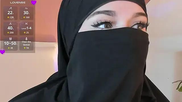 anna-henao on StripChat 