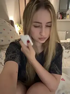 AnnaAngelis on StripChat