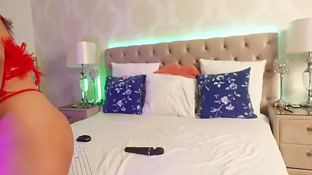 AnnaKarinaX on StripChat 