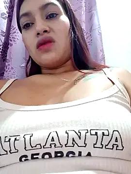 annie-19 on StripChat 