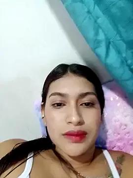 annie-19 on StripChat 