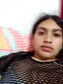 annie-19 on StripChat 