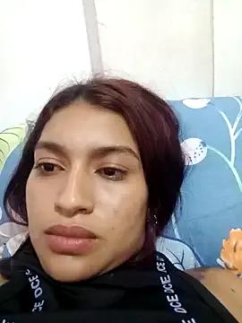 annie-19 on StripChat 