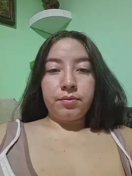 Private annyaparis on StripChat