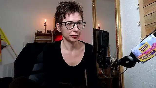 Freechat Antifistin on StripChat