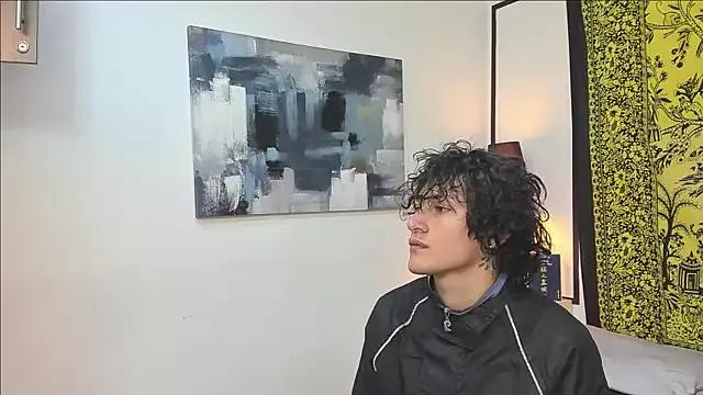 Freechat Aria_x_Orien on StripChat