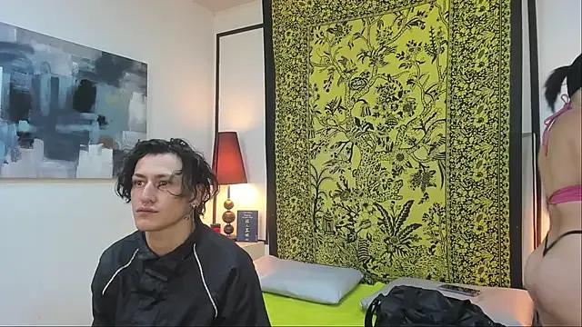 Freechat Aria_x_Orien on StripChat