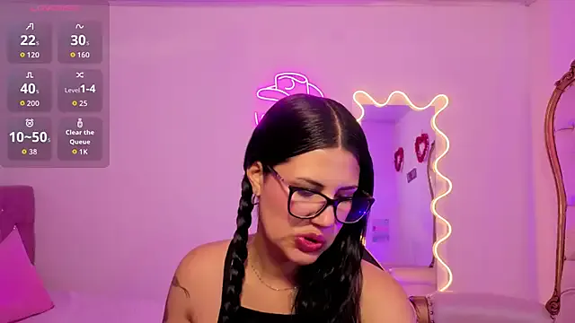 Babyvenu_tay on StripChat