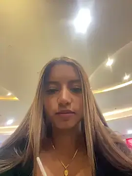 Offline belaa_1 on StripChat