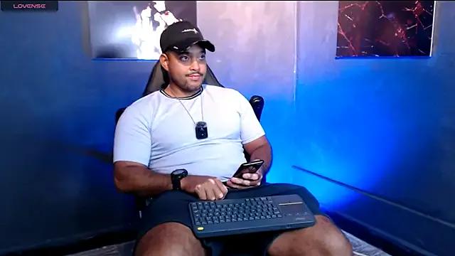 Freechat Big_furry_bear13 on StripChat