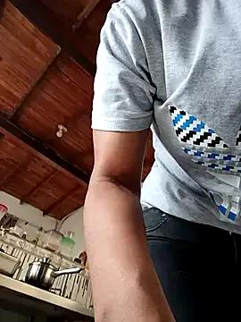 Bigassmommy_x — Private on StripChat