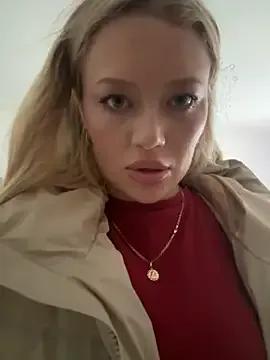 Private blissdimicco on StripChat