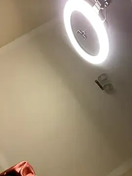 Freechat Boneca25 on StripChat