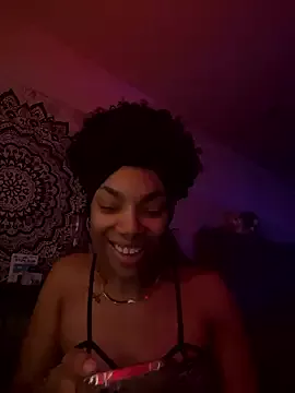 Offline butterflybootyy on StripChat