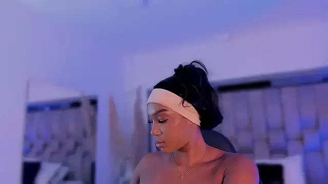 ChaynnaCooper on StripChat