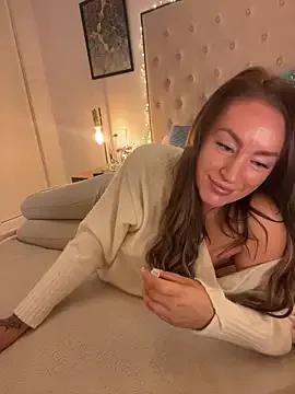 StripChat ChristinaSiemone is Freechat ChristinaSiemone — VAVAVOOMMMM