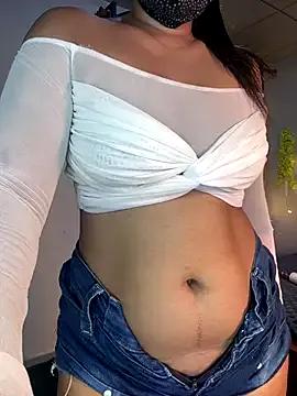 Freechat Cinderella-98 on StripChat