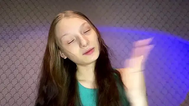 Freechat Cleonoth2o on StripChat